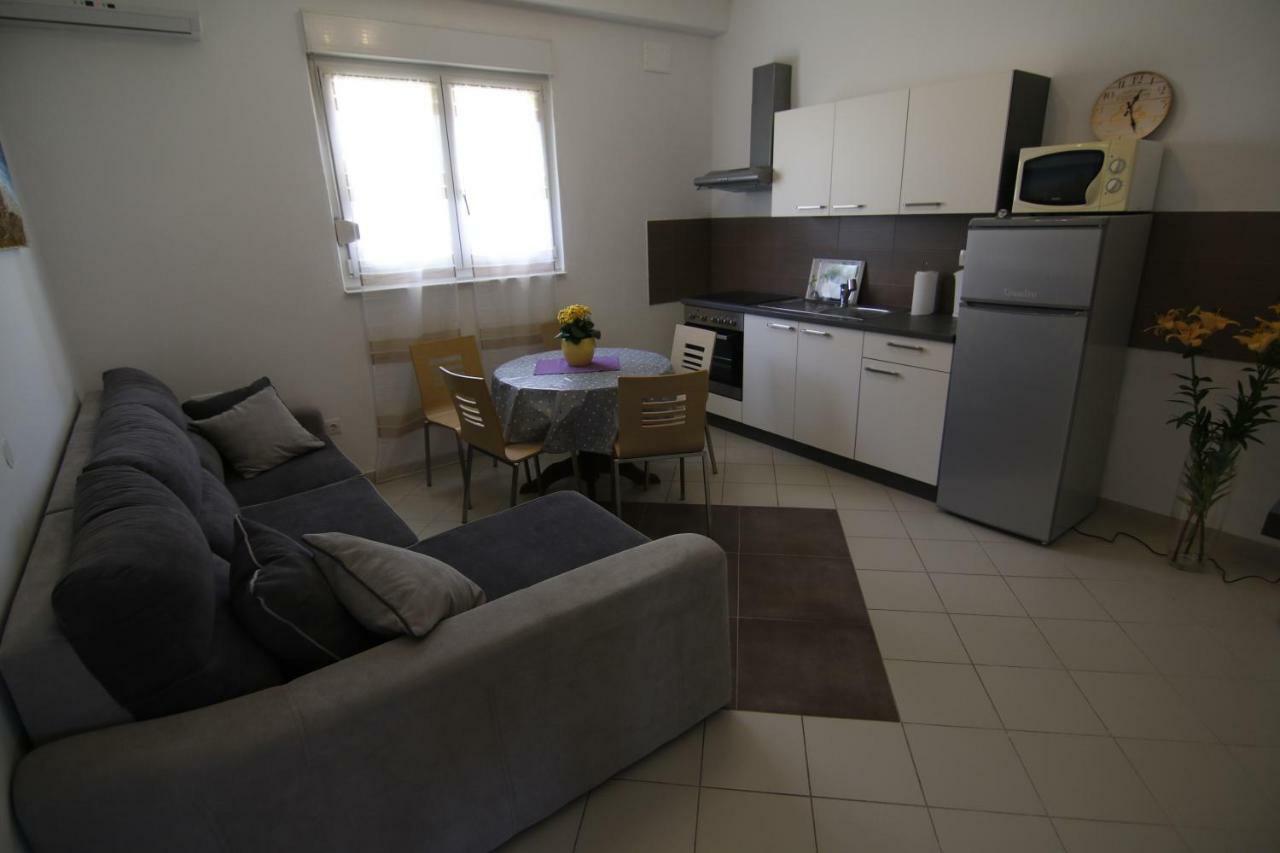 Ema Appartement *